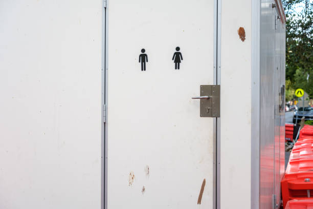 Best Emergency porta potty rental  in Yale, MI